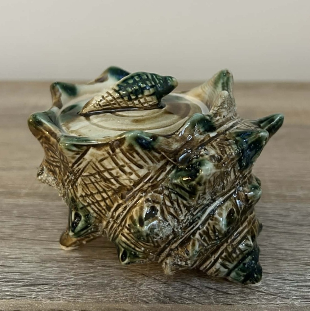 VINTAGE Shell Creamer + Sugar set - Picture 3 of 6